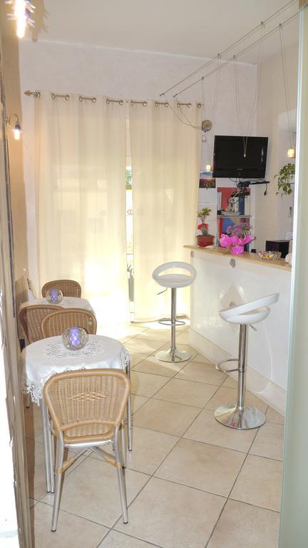 Marina Poetto Bed & Breakfast Cagliari Exterior photo
