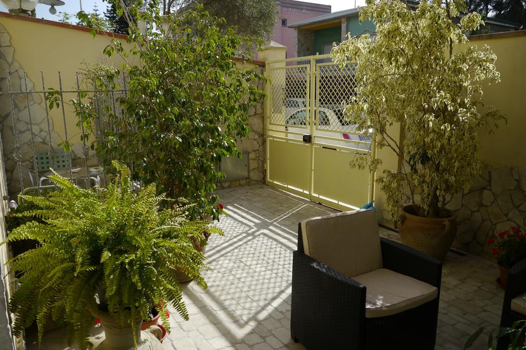 Marina Poetto Bed & Breakfast Cagliari Exterior photo
