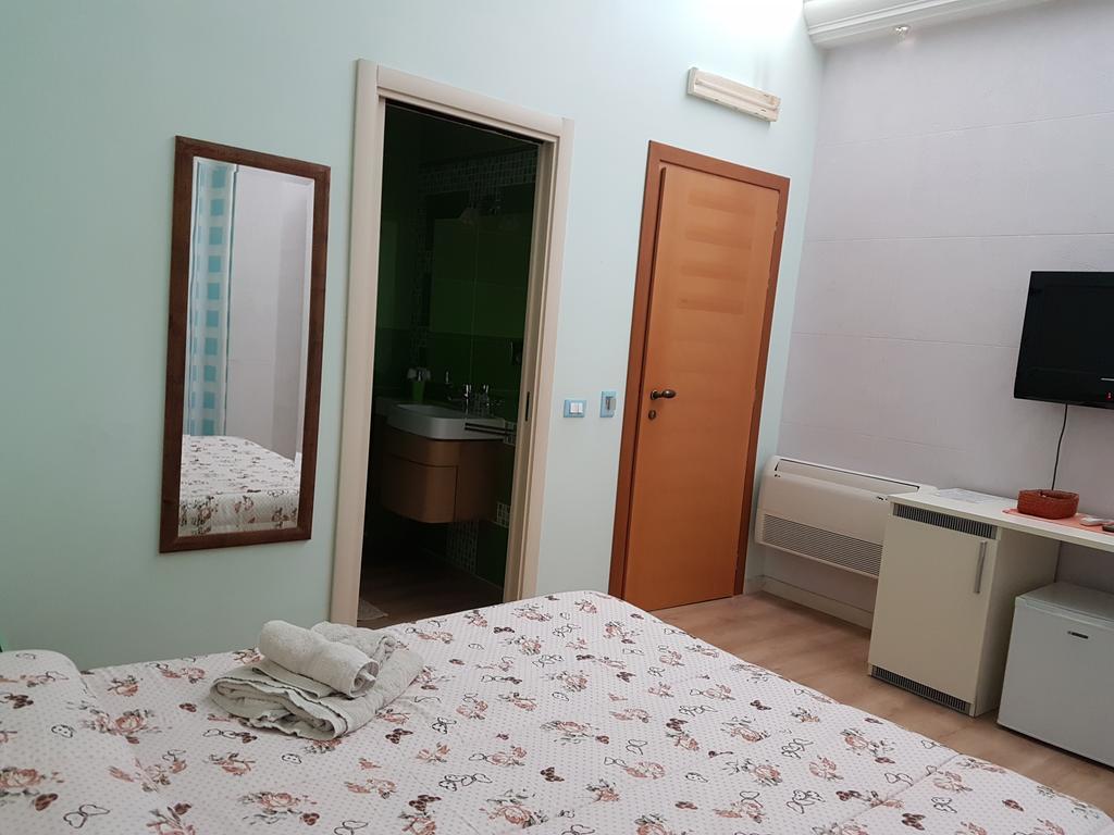 Marina Poetto Bed & Breakfast Cagliari Exterior photo