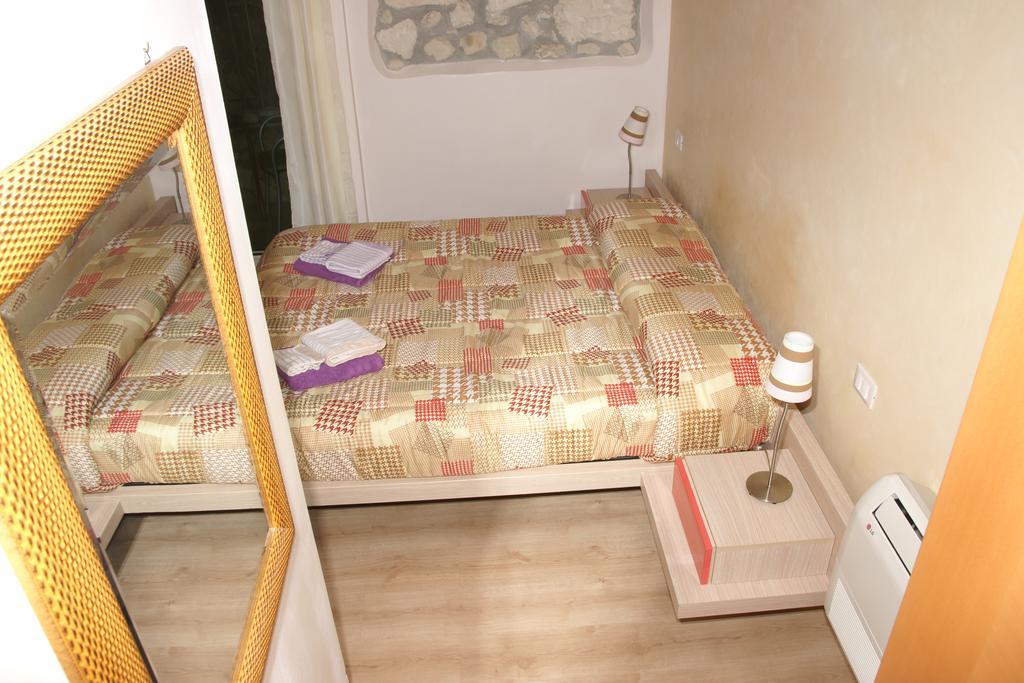Marina Poetto Bed & Breakfast Cagliari Exterior photo